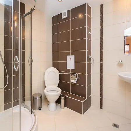 Apartament Tuna *